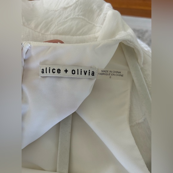 Alice and Olivia White Dress Size 0 - Picture 2 of 5